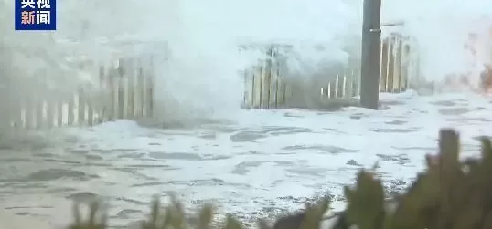 “桦加沙”来袭！香港、澳门发出最高级别热带气旋警告信号“十号风球”-第4张图片-