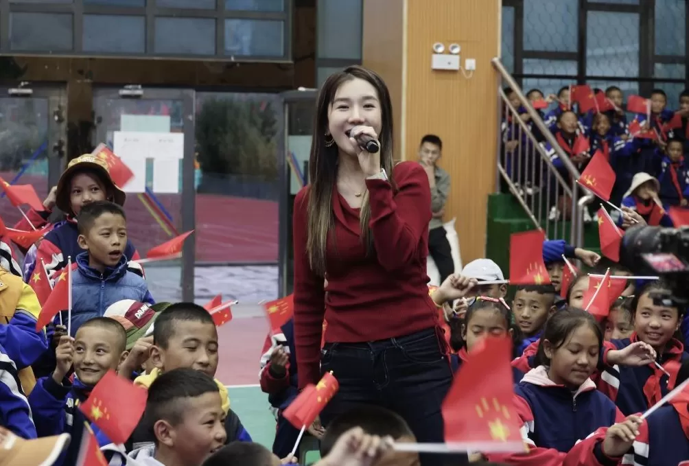 4500米雪域高原上，“百场轻音边疆行”走进日喀则-第2张图片-