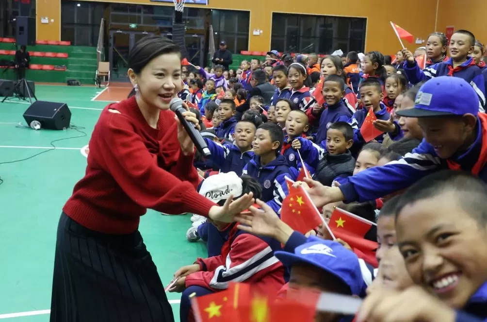 4500米雪域高原上，“百场轻音边疆行”走进日喀则-第3张图片-