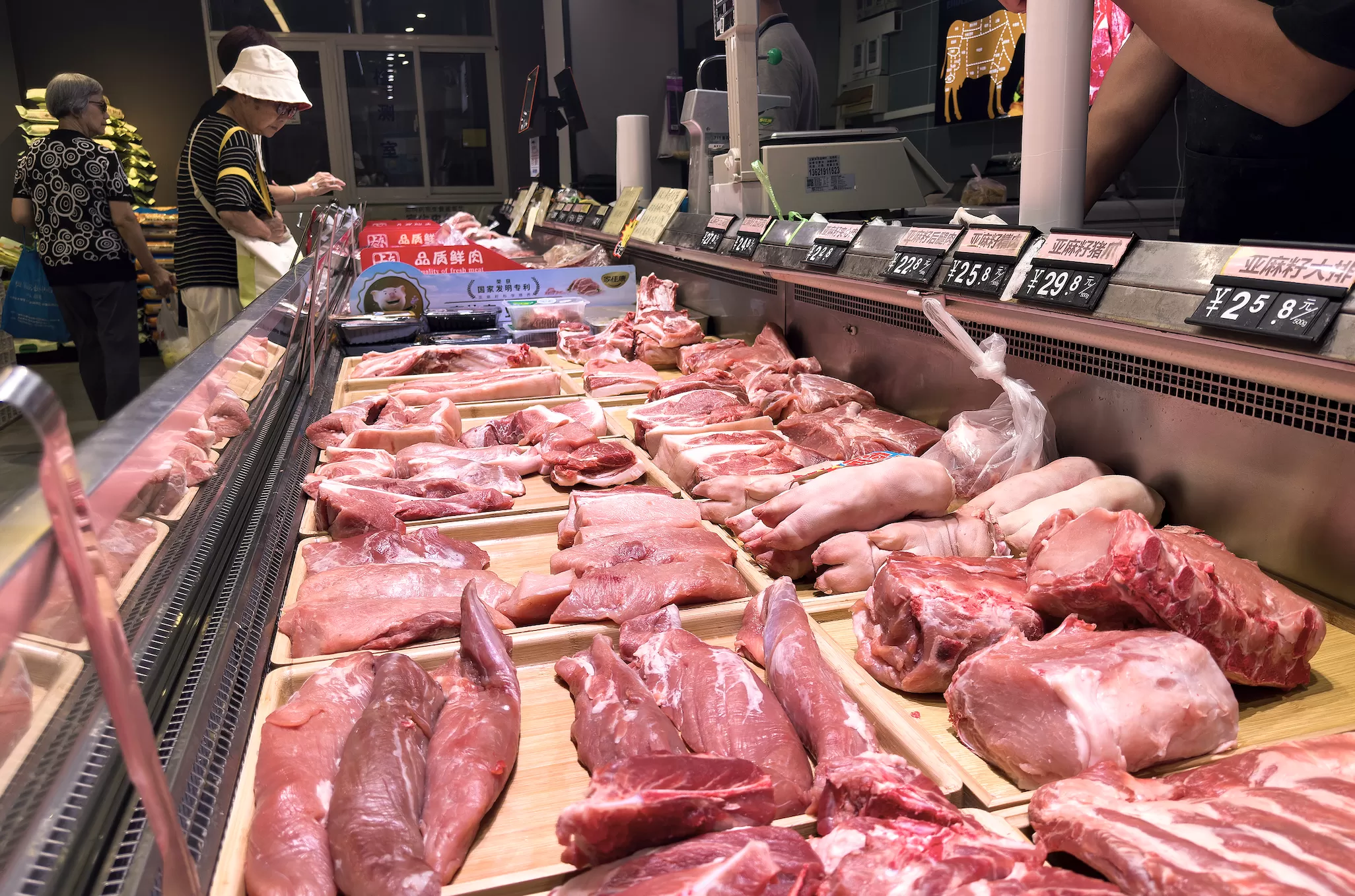 生猪价格创年内新低，供强需弱下短期内难改低位态势-第1张图片-