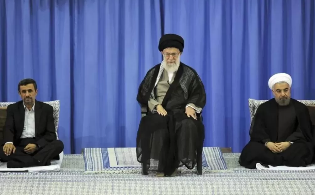 伊朗前总统逼宫失败，按律最高可判死刑，下场比内贾德还悲惨？-第4张图片-