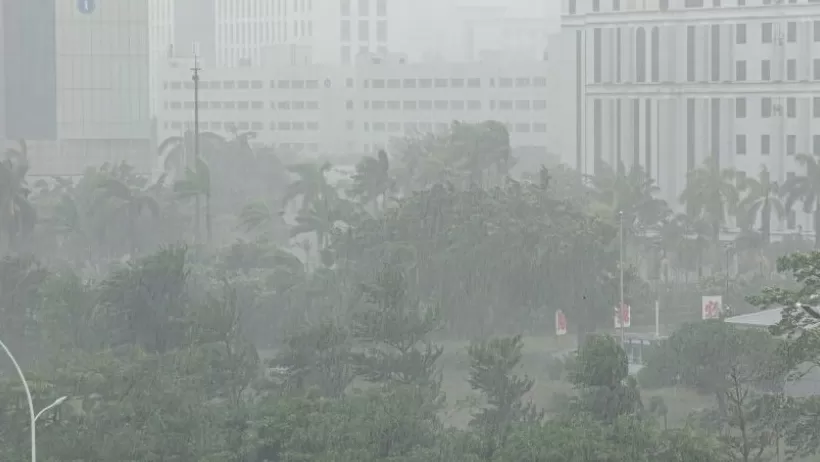 “桦加沙”强度减弱下午或降至强台风级,已致台湾14死34伤124失联-第1张图片- “桦加沙”强度减弱下午或降至强台风级,已致台湾14死34伤124失联-第1张图片-