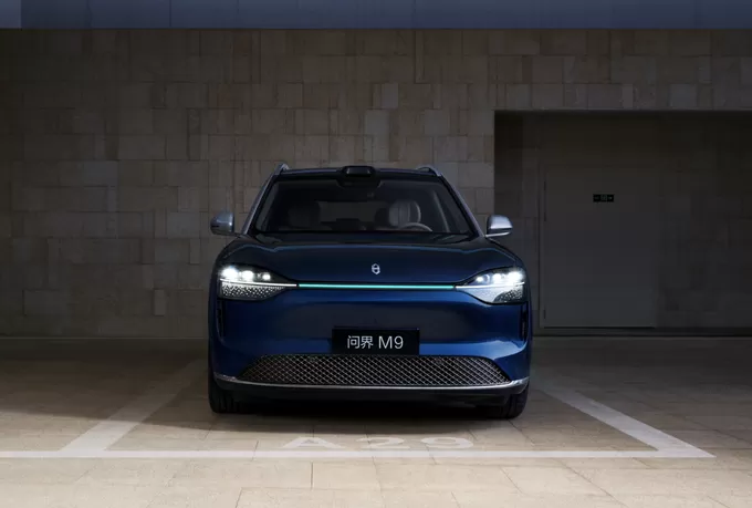 BBA们的“躺赢”时代逐渐远去？问界M9又出新招-第2张图片-