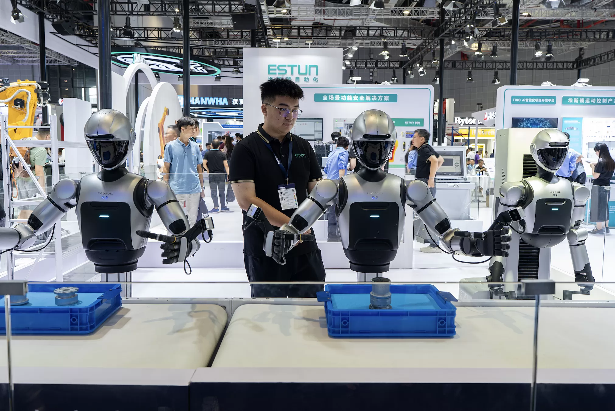 增加人工智能终端产品供给、推动智慧物流建设,八部门发文推动数字消费-第1张图片- 增加人工智能终端产品供给、推动智慧物流建设,八部门发文推动数字消费-第1张图片-