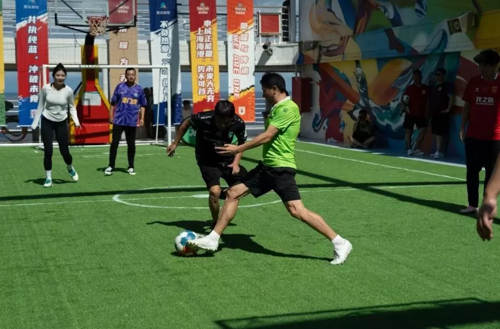 中超苏超爆火:这场球迷大会后,中国足球得到了什么启示-第3张图片- 中超苏超爆火:这场球迷大会后,中国足球得到了什么启示-第3张图片-