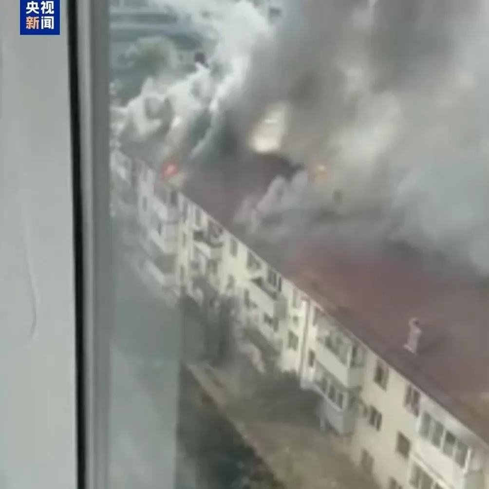 泽连斯基动作不断特朗普突然转向意欲何为?-第5张图片- 泽连斯基动作不断特朗普突然转向意欲何为?-第5张图片-