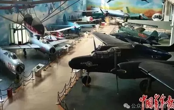 80多岁了,“黑寡妇”还在中国任教-第1张图片- 80多岁了,“黑寡妇”还在中国任教-第1张图片-