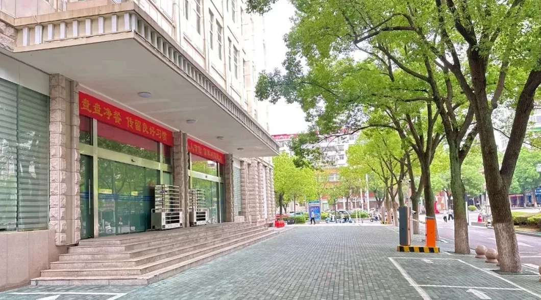 机关食堂开放渐成风潮：湖北一区委机关食堂首次向社会供餐-第6张图片-