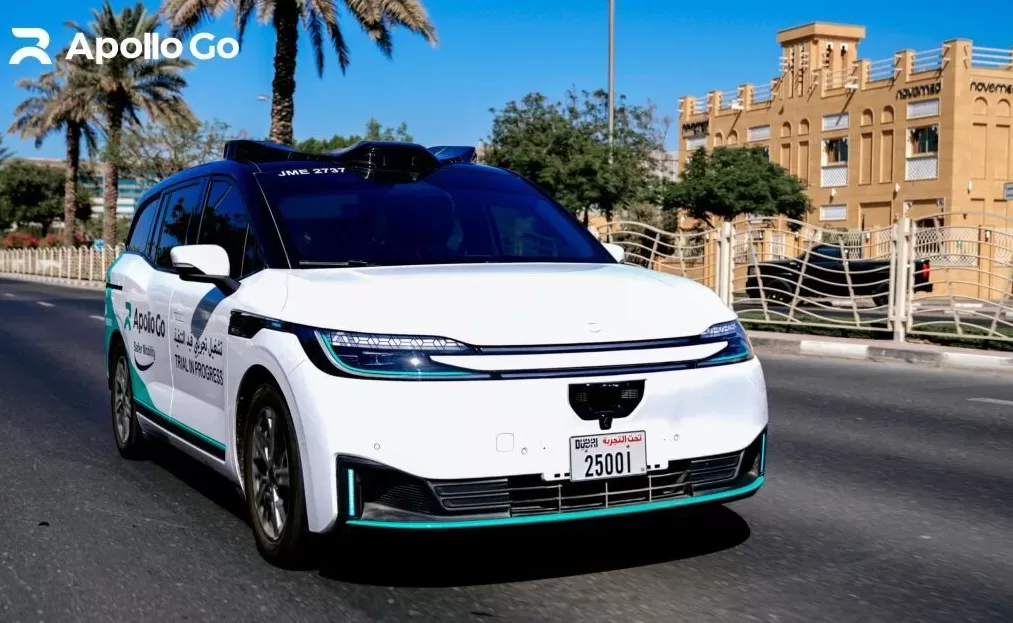 百度萝卜快跑拿下迪拜首张自动驾驶测试牌照，股价涨超3%-第1张图片-