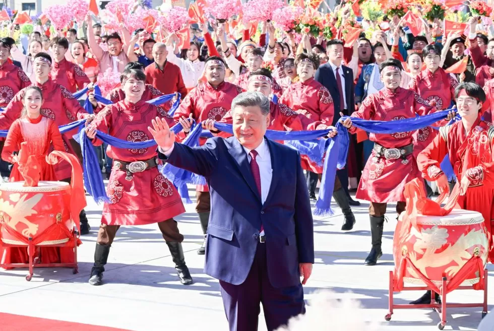 图讯丨习近平离开新疆返回北京-第1张图片-