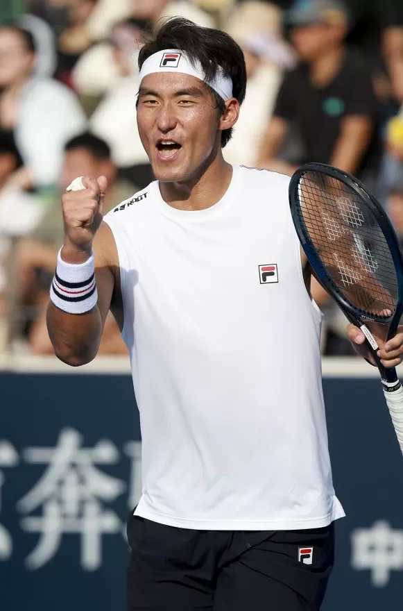 专访｜在巡回赛世界“打怪升级”，布云朝克特还想飞得更高-第4张图片-