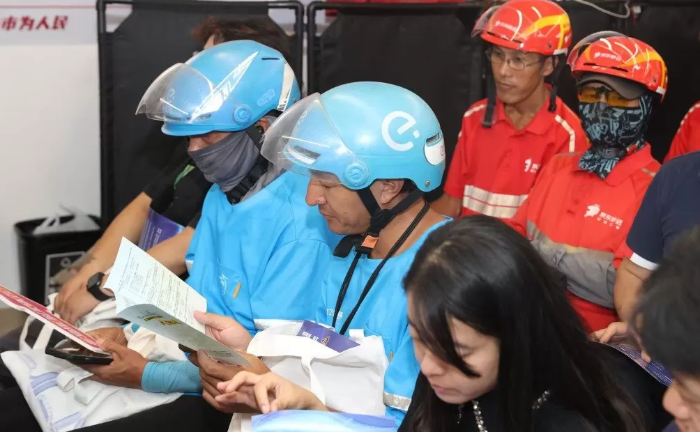 关注城市新就业群体，“理润申城”推进理论宣传“深下去”-第4张图片-