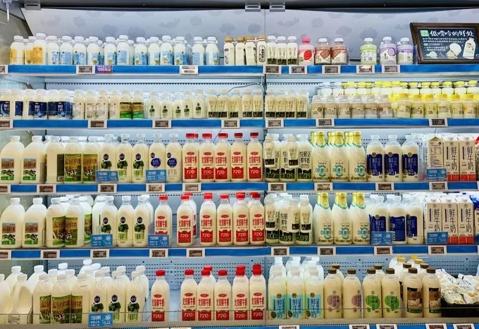 三元擦亮“北京鲜牛奶”招牌，想错位竞争-第2张图片-