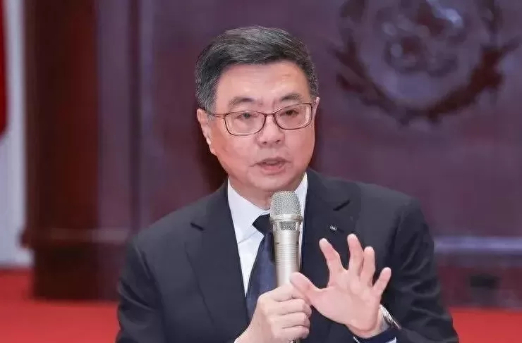 靛红-第2张图片-