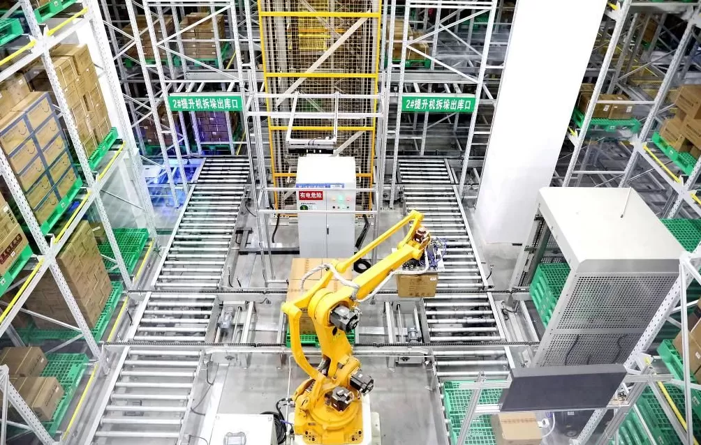 国际机器人联合会发布：中国在役工业机器人存量居全球首位-第2张图片-