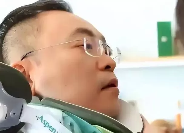 蔡磊回应失语：“不会面对绝症屈辱等死”-第3张图片-