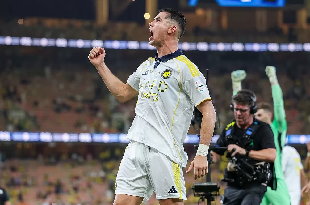 体坛联播｜C罗打进职业生涯第946球，拜仁德甲开局五连胜-第6张图片-