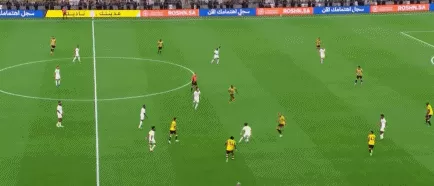 体坛联播｜C罗打进职业生涯第946球，拜仁德甲开局五连胜-第7张图片-