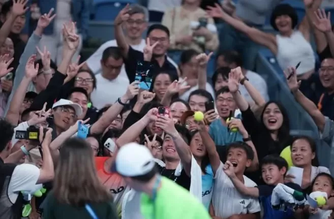 这个网球季，观众忙不过来了 | 体育赛事-第3张图片-