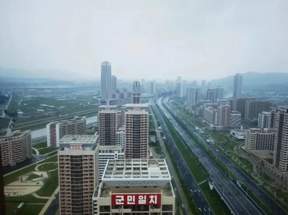 中国外交官镜头里的朝鲜：平壤建设新貌-第2张图片-