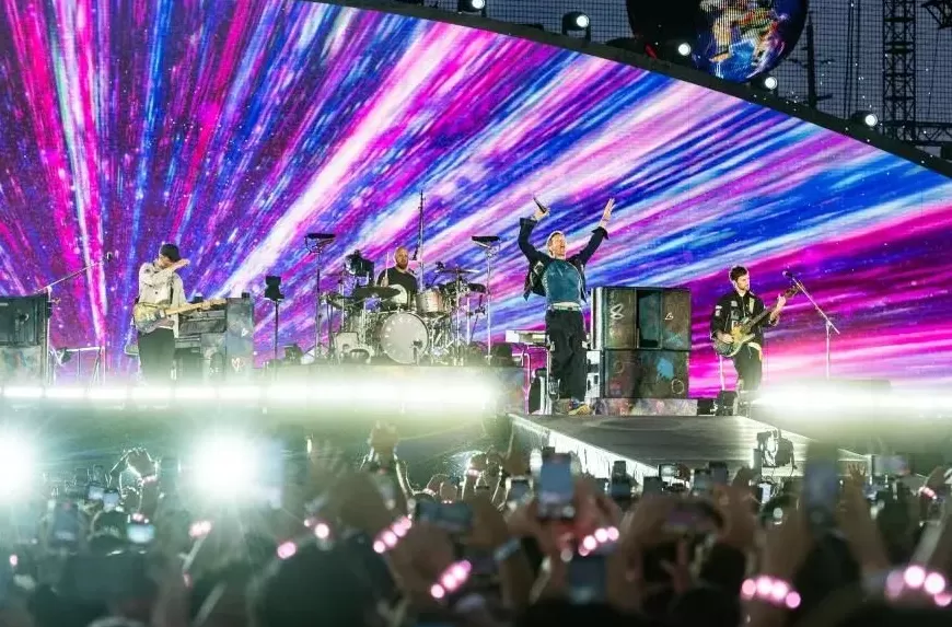 狗血反转！美CEO演唱会偷恋女高管后续：女方巨富丈夫被爆当时也在现场密会新欢？！-第11张图片-