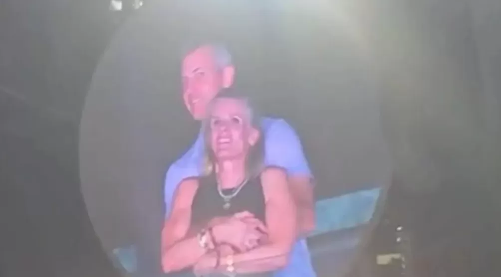 狗血反转！美CEO演唱会偷恋女高管后续：女方巨富丈夫被爆当时也在现场密会新欢？！-第14张图片-