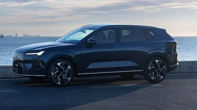 一周新车盘点 | 沃尔沃XC70正式上市 理想i6VLA大模型终身免费-第2张图片-