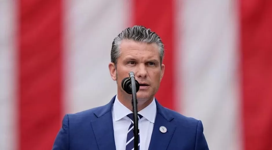 吴蔚：召集将军开大会，特朗普决心向美军“开刀”-第1张图片-