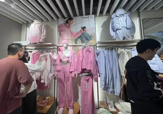 目光投向Z世代，lululemon向运动品类发力-第1张图片-