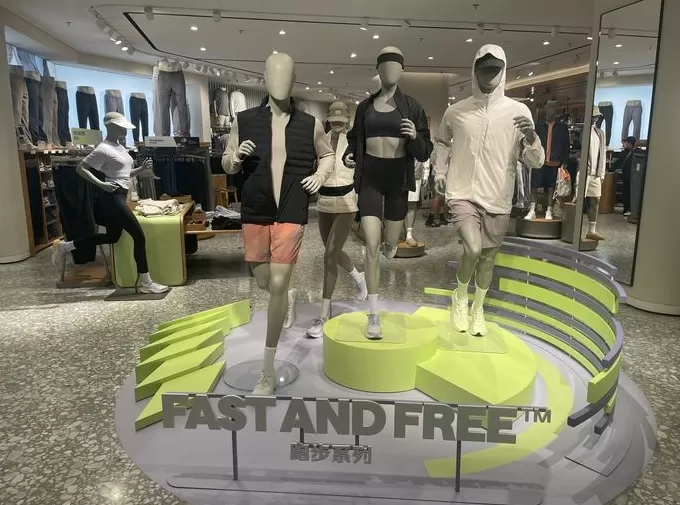 目光投向Z世代，lululemon向运动品类发力-第3张图片-