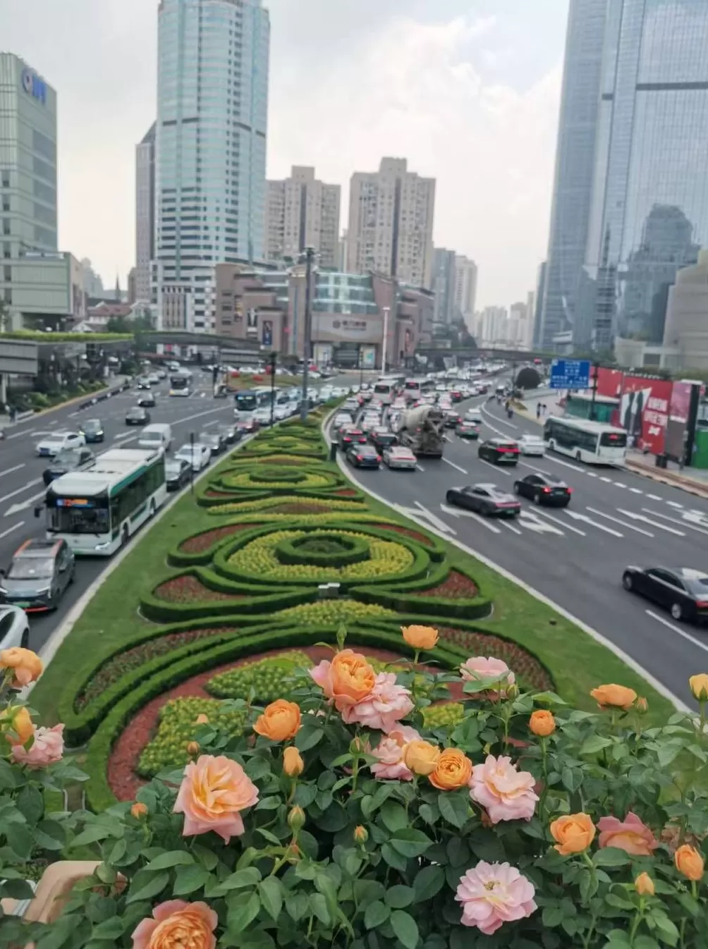 国庆中秋将至，上海换“新装”迎八方来客-第2张图片-