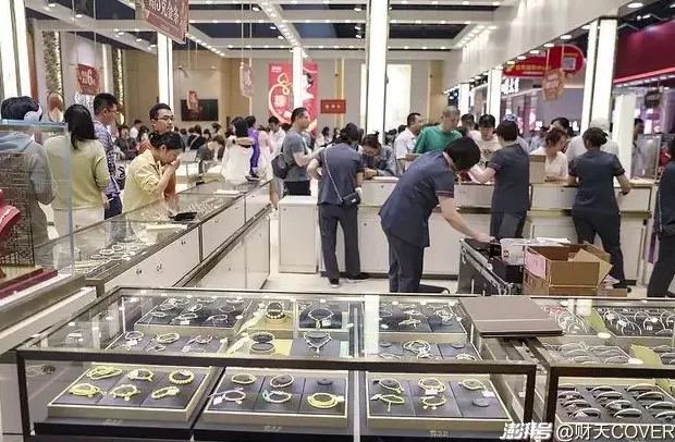 又涨疯了，金项链一夜贵7000元-第6张图片-