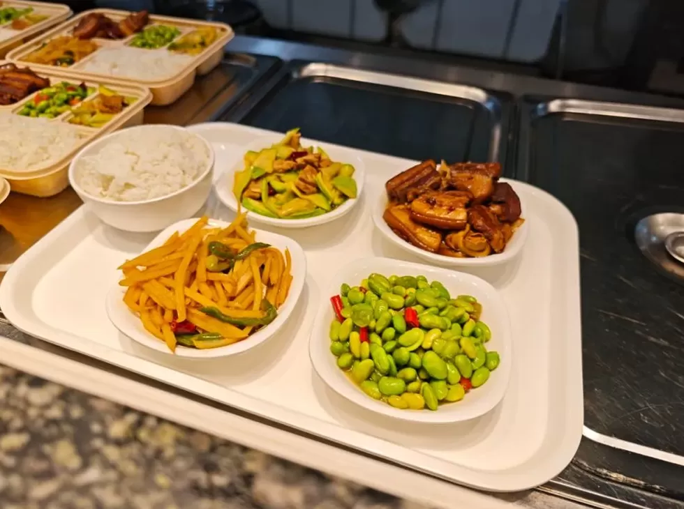 国庆机关食堂开放名单不断拉长，“老面孔”也在提升吸引力-第1张图片-