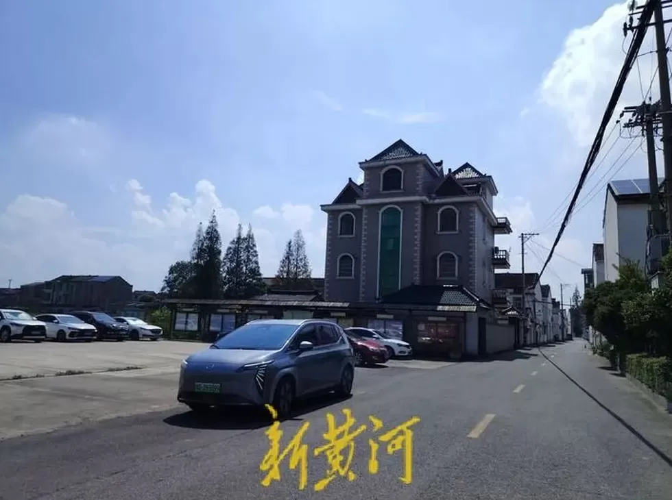 绍兴地铁深夜撞上4名保洁员:遇难者家属获赔偿,“60岁以上保洁员不用来上班了”-第4张图片- 绍兴地铁深夜撞上4名保洁员:遇难者家属获赔偿,“60岁以上保洁员不用来上班了”-第4张图片-