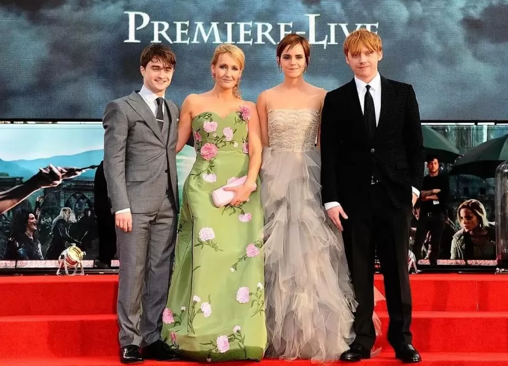 JK罗琳千字长文开撕“赫敏”艾玛·沃森示好！讽她挺跨性别言论无知假惺惺：你没资格代表《哈利·波特》-第12张图片-