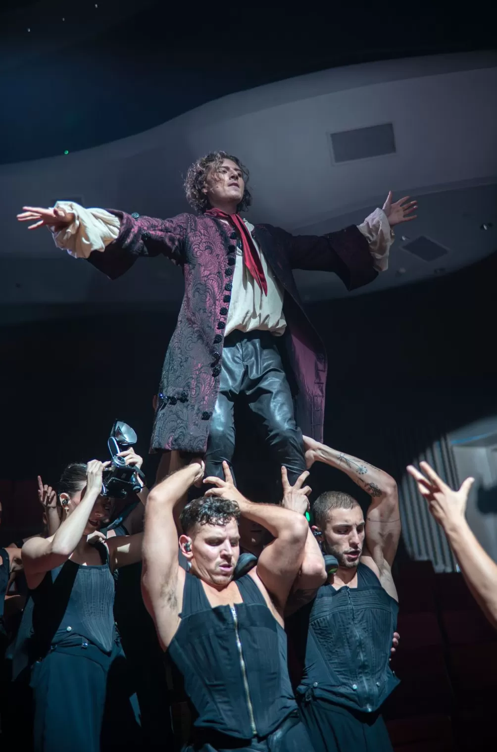 音乐剧《莫里哀》：古典为肤，现代为骨-第5张图片-