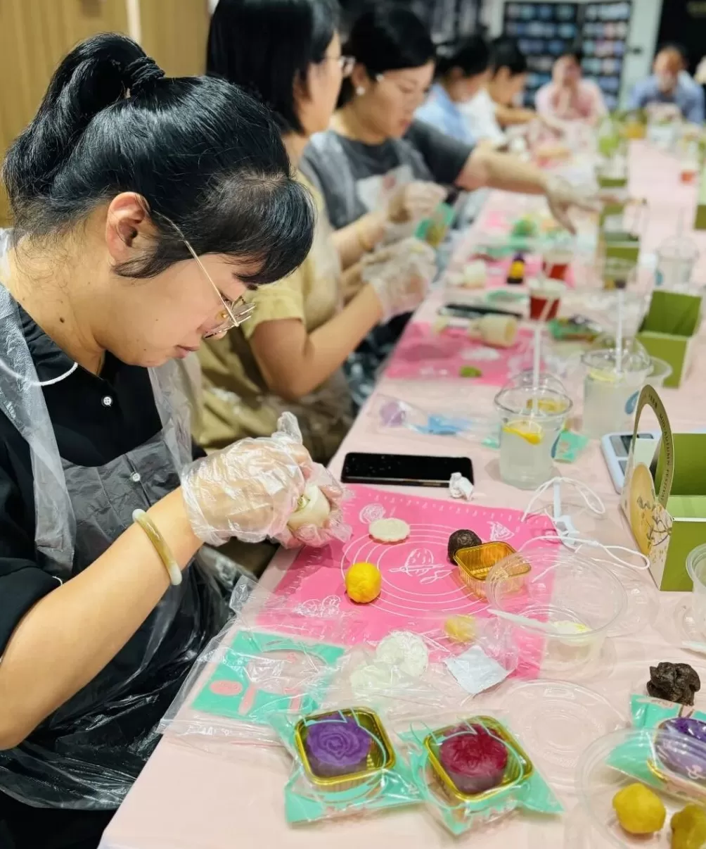 带孩子度过书香“双节”，这些书店图书馆值得长假打卡-第6张图片-