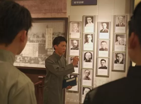 共庆华诞，一大纪念馆“红色印迹”沉浸式系列党课走进上海大学-第2张图片-