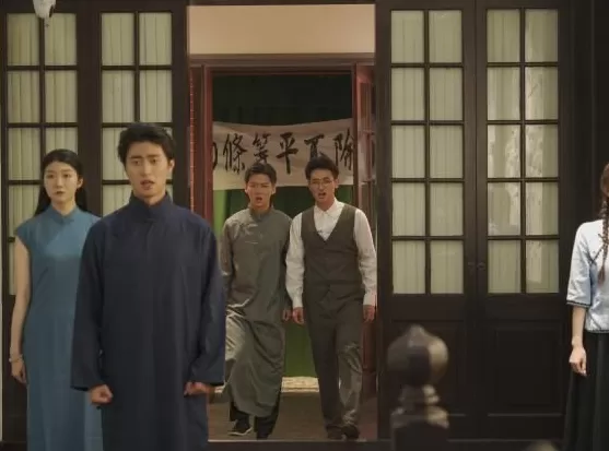 共庆华诞，一大纪念馆“红色印迹”沉浸式系列党课走进上海大学-第4张图片-