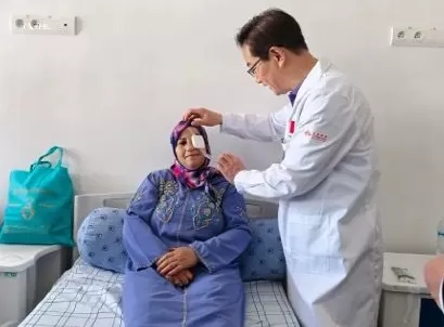 “把光明带回家”，一名院士的国庆返乡行-第2张图片-