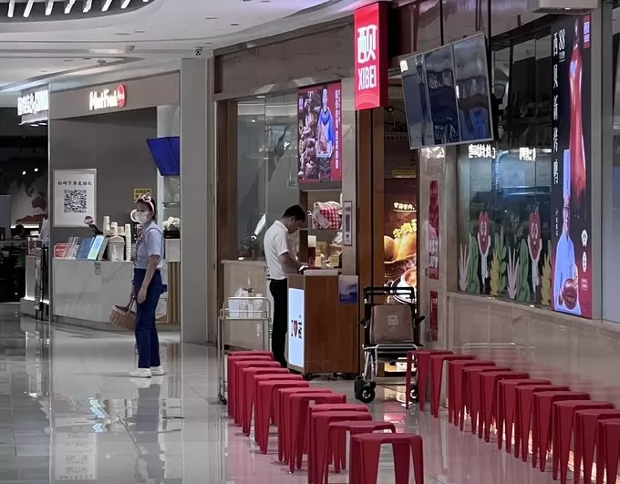 西贝调改后首日：羊肉串现串，部分菜品降价-第7张图片-