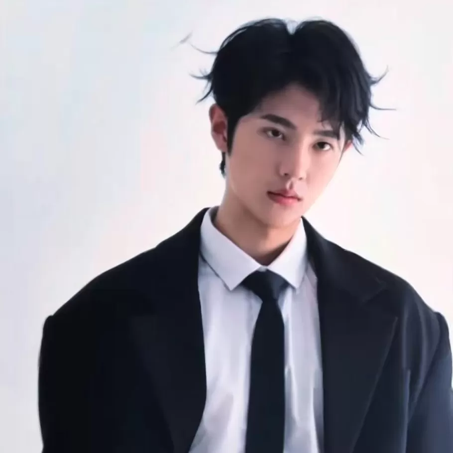 吻戏超出自己的接受范围！19岁短剧男演员为擅自离组道歉-第1张图片-