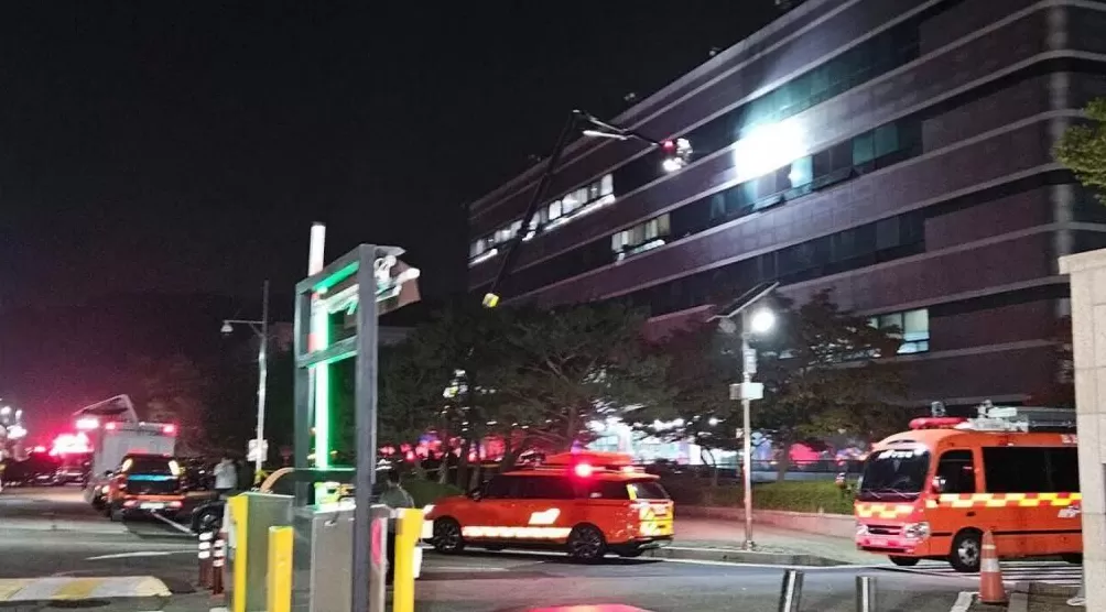 75万公务员近7年的工作文件全部丢失！机房内锂电池组爆炸引发火灾，韩国政府文件存储系统被烧毁且没有备份-第1张图片-