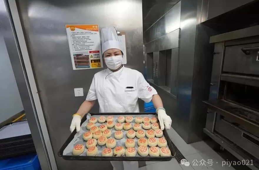 “没有一只鲜肉月饼能带出上海”，是真的吗？-第1张图片-