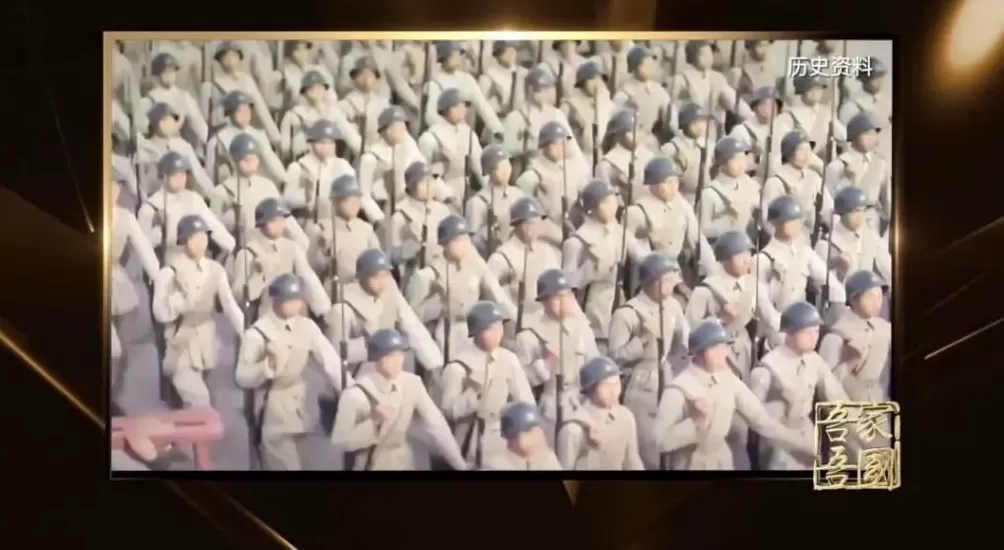 开国大典上，这位18岁的坦克兵用“脚语密码”控制队形-第2张图片-