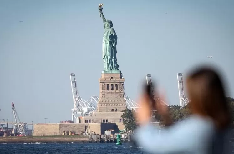 美国因政府停摆，冻结260亿美元民主党主政州的联邦资金-第4张图片-