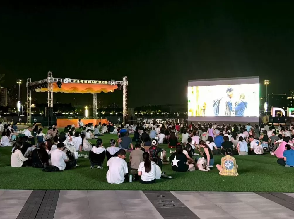 发现夜上海｜是什么让西岸梦中心跻身顶流？松弛感如何吸引年轻人？-第9张图片-