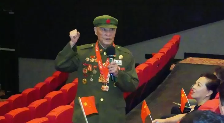 全国各地76家观影团共看《志愿军》，观众：国庆节最有意义的安排-第3张图片-