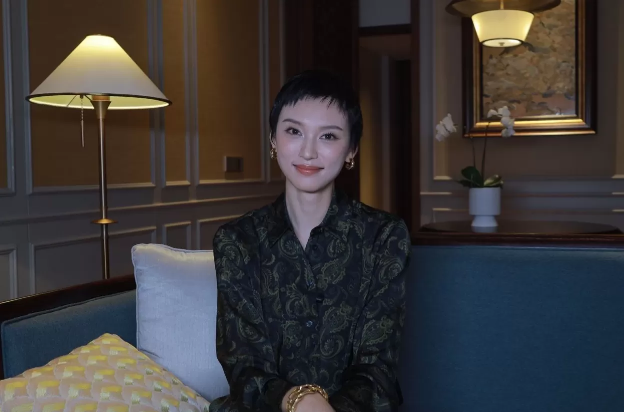 专访｜突然会被剃寸头，王丹妮：当演员，越来越好玩了-第13张图片-