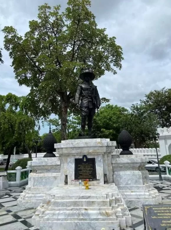 郑信在洛坤：泰国南部的反叛、和亲与遗腹子-第9张图片-